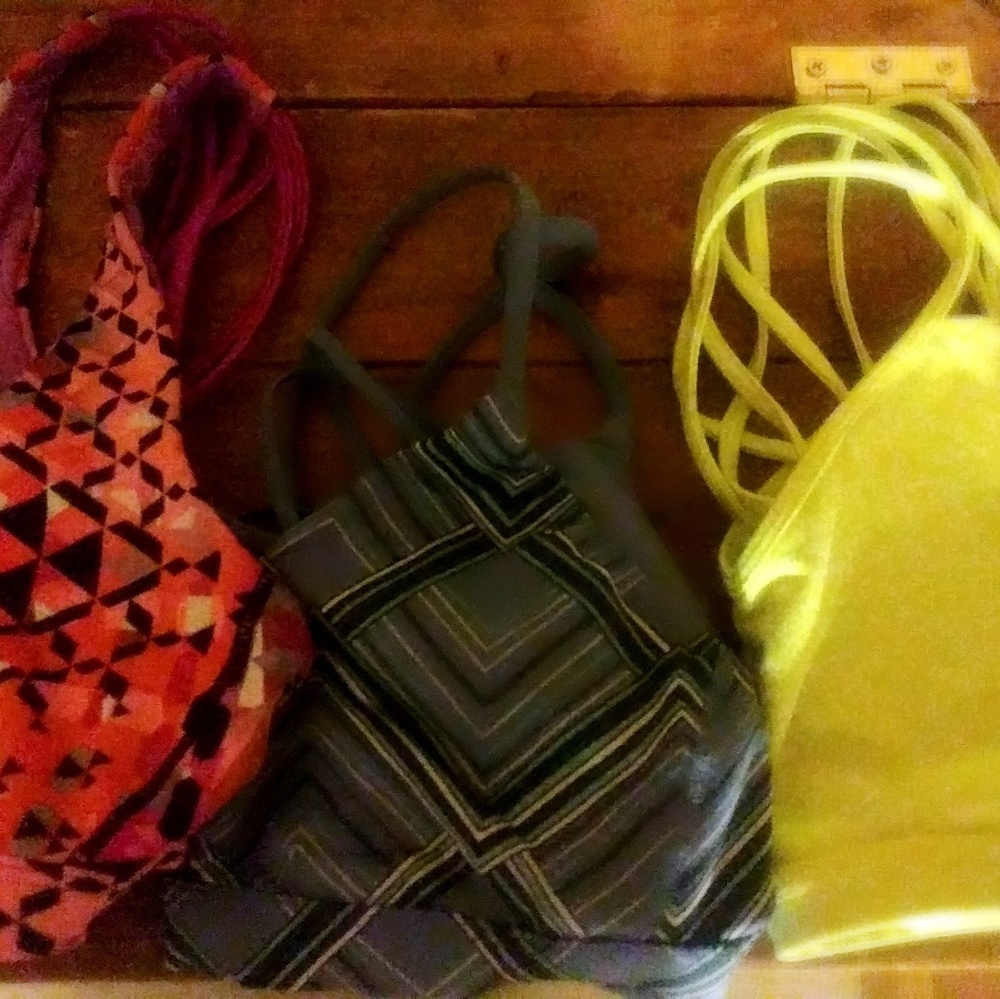 VIctoria Secret Lightweight! Total of three! - Picture 7 of 8